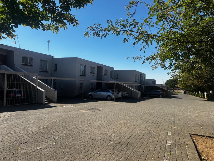1 Bedroom Property for Sale in Ehrlich Park Free State
